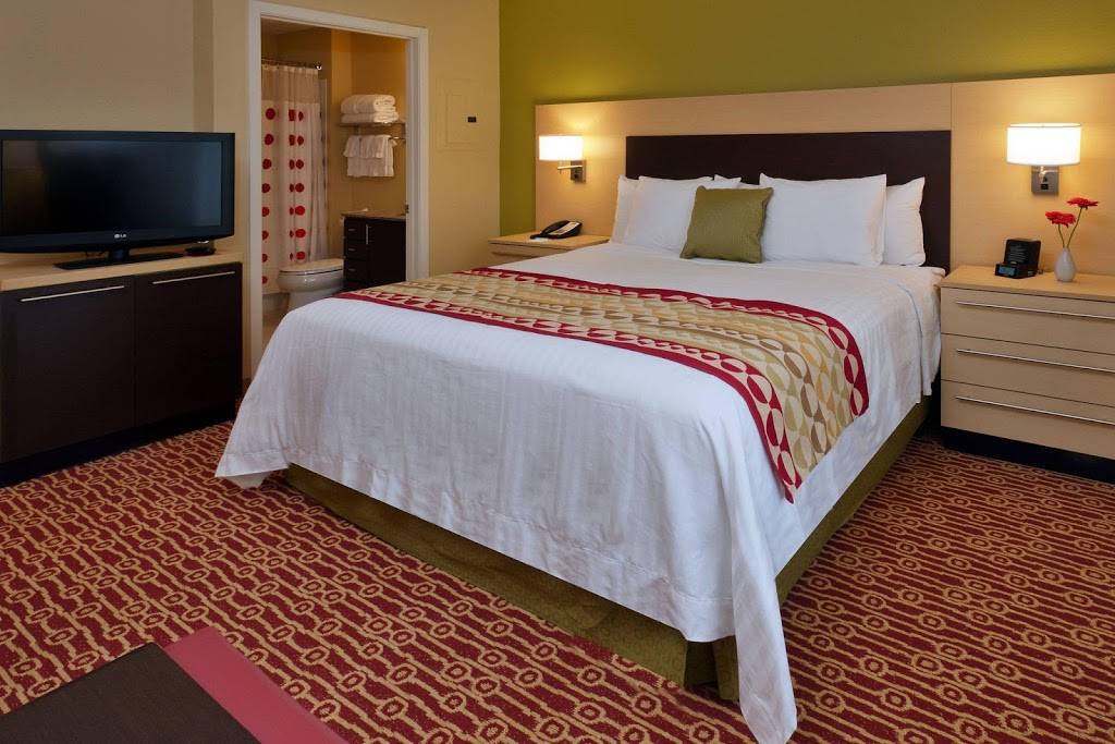 TownePlace Suites by Marriott Nashville Airport | 2700 Elm Hill Pike, Nashville, TN 37214 | Phone: (615) 232-3830