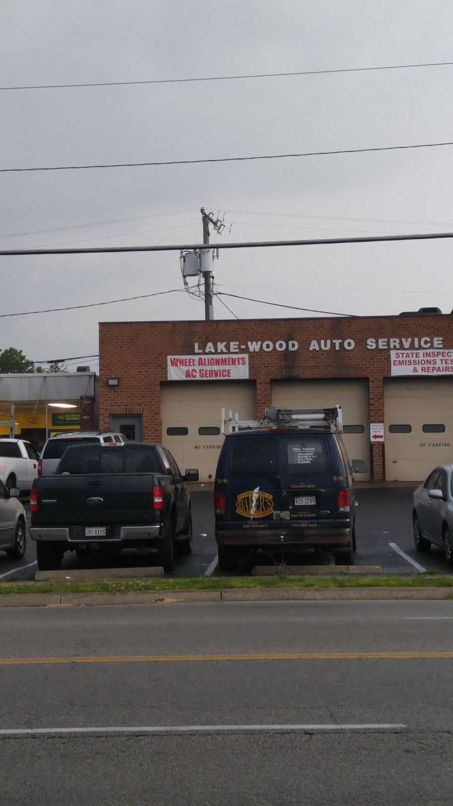 Lake-Wood Auto Service Inc. | 13302 Occoquan Rd, Woodbridge, VA 22191, USA | Phone: (703) 494-5303