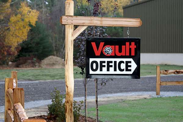 Vault Motor Storage | 526 Daniel Webster Hwy, Merrimack, NH 03054 | Phone: (603) 424-4550