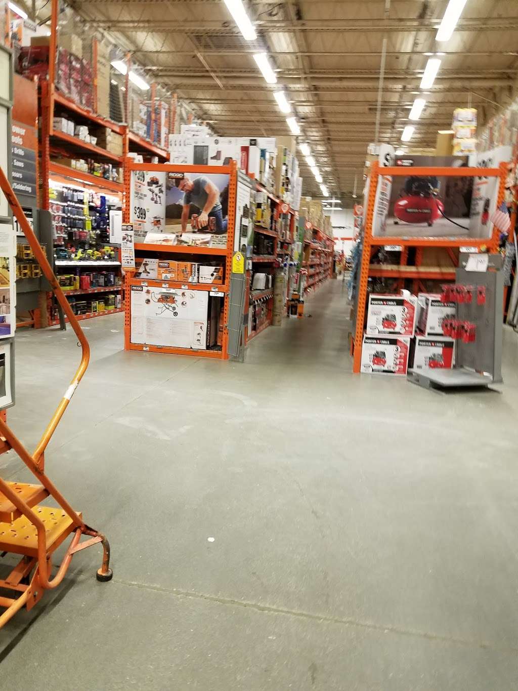 The Home Depot | 955 Bloomfield Ave, Clifton, NJ 07012, USA | Phone: (973) 472-4600