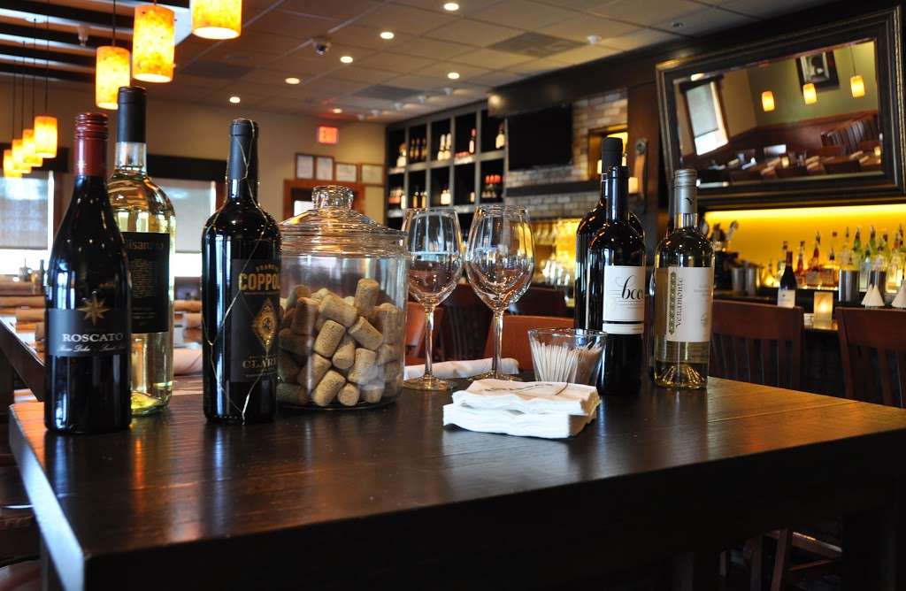 Carrabbas Italian Grill | 5805 Trinity Pkwy, Centreville, VA 20120 | Phone: (703) 266-9755