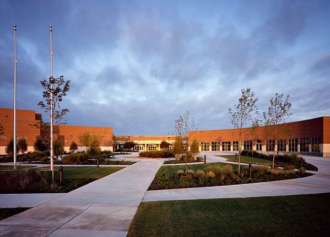 Cedar Hill ISD - Ninth Grade Center | 1515 W Belt Line Rd, Cedar Hill, TX 75104, USA | Phone: (469) 272-2050