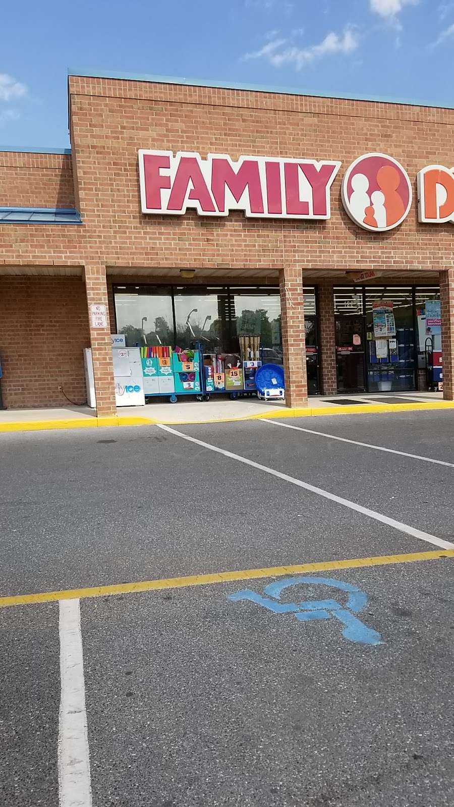 Family Dollar | 122 Broadkill Rd, Milton, DE 19968, USA | Phone: (302) 684-1247