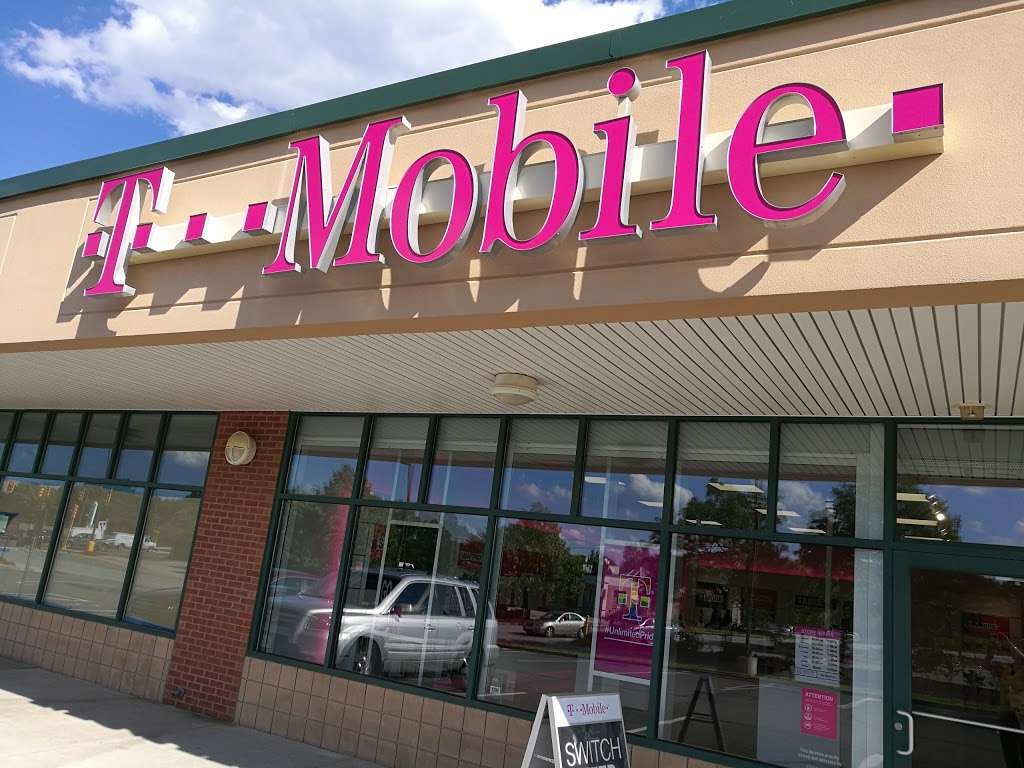 T-Mobile | 345 Main St, Tewksbury, MA 01876 | Phone: (978) 677-6151