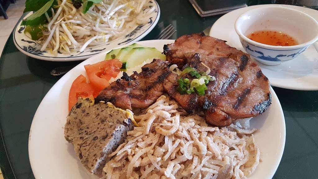 Pho Da Nang | 960 US-9 S, South Amboy, NJ 08879, USA | Phone: (732) 727-2000