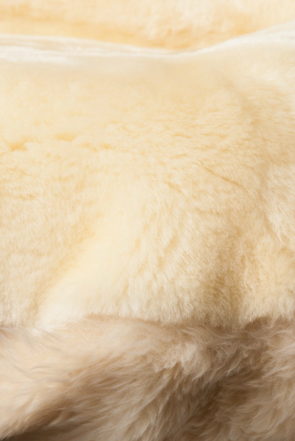 Sunnys Sheepskin | 2605 Artesia Blvd #A, Redondo Beach, CA 90278, USA | Phone: (310) 371-6968