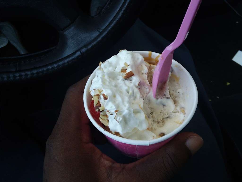 Baskin-Robbins | 1924 El Dorado Blvd, Houston, TX 77062, USA | Phone: (281) 486-5471