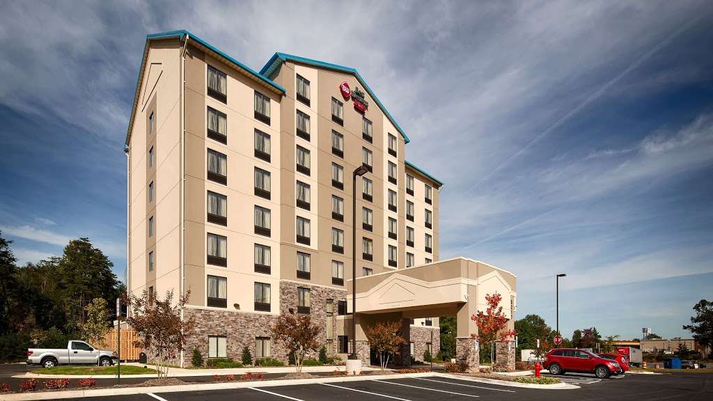 Best Western Plus Thornburg Inn & Suites | 5217 Mudd Tavern Rd, Woodford, VA 22580, USA | Phone: (540) 805-5023