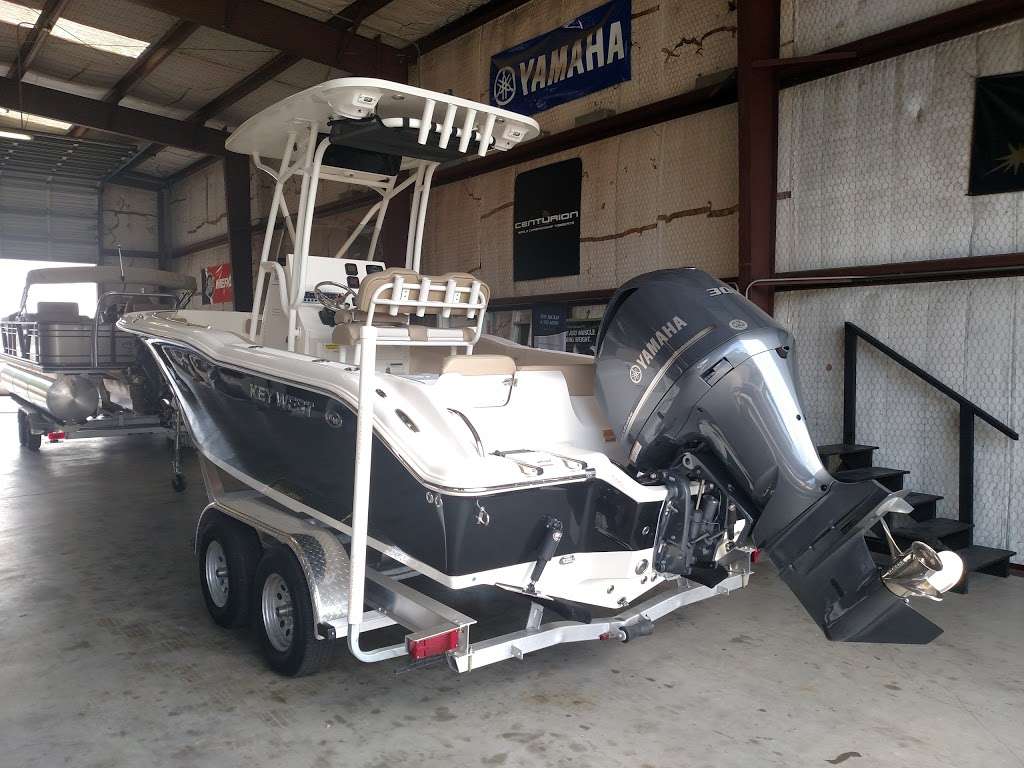 USED BOAT SUPERSTORE - SMG BOATS | 801 Interstate 45 S, Conroe, TX 77301, USA | Phone: (936) 271-4848