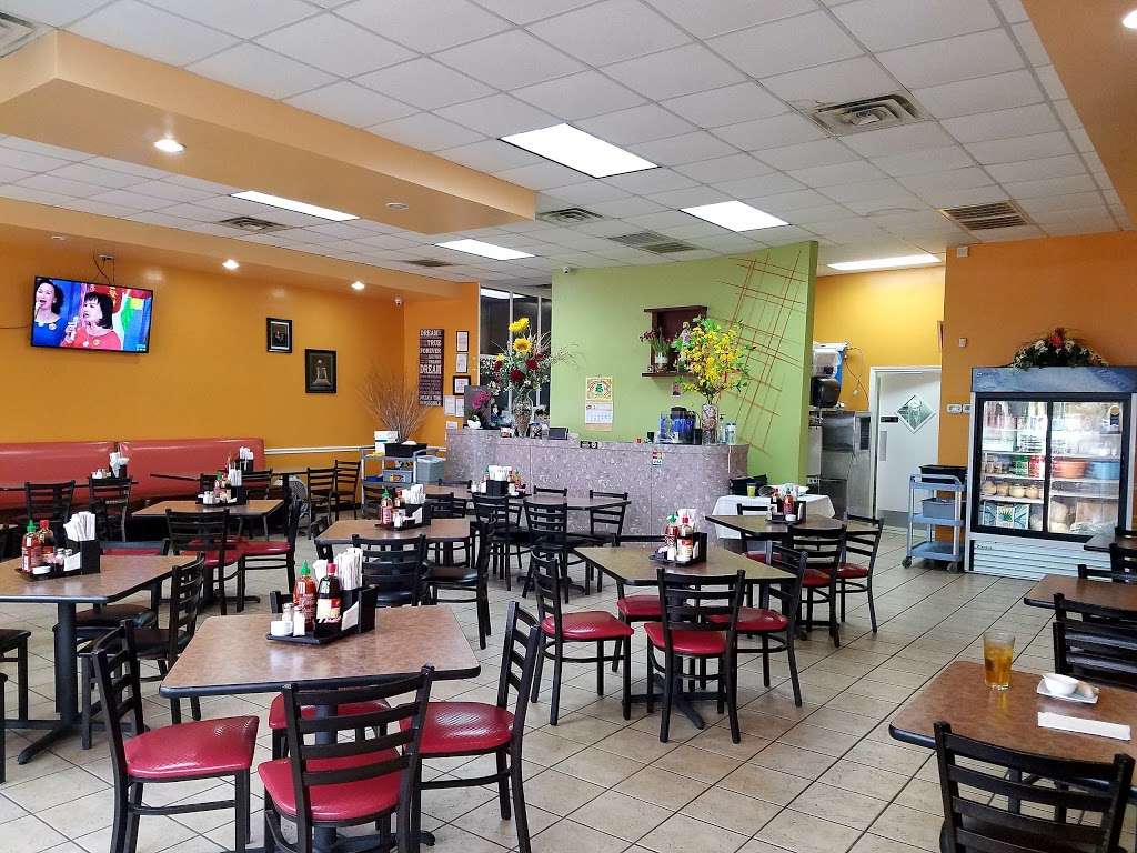 Pho 85 | 12933 Farm to Market Rd 529 Suite C, Houston, TX 77041 | Phone: (281) 372-8827