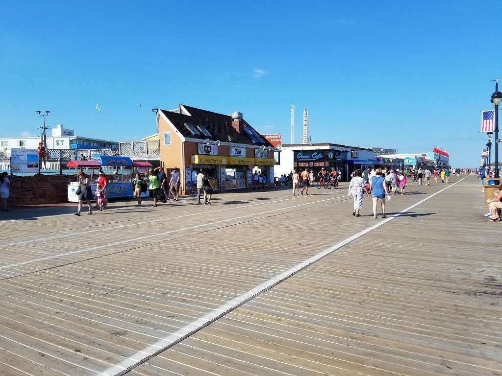 Ocean City Music Pier | 825 Boardwalk, Ocean City, NJ 08226, USA | Phone: (609) 525-9291