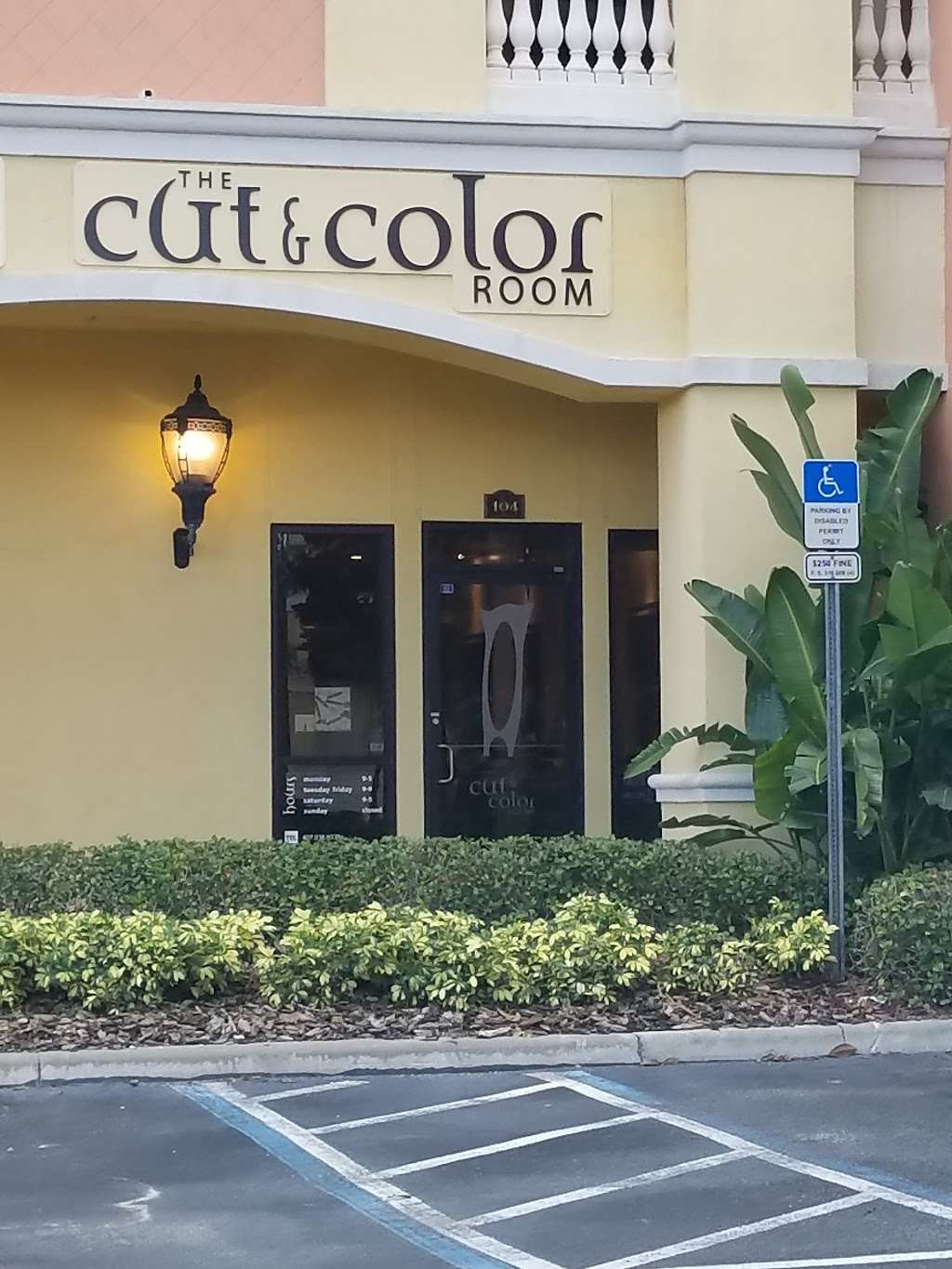 The Cut & Color Room | 7932 W Sand Lake Rd #104, Orlando, FL 32819 | Phone: (407) 938-0770