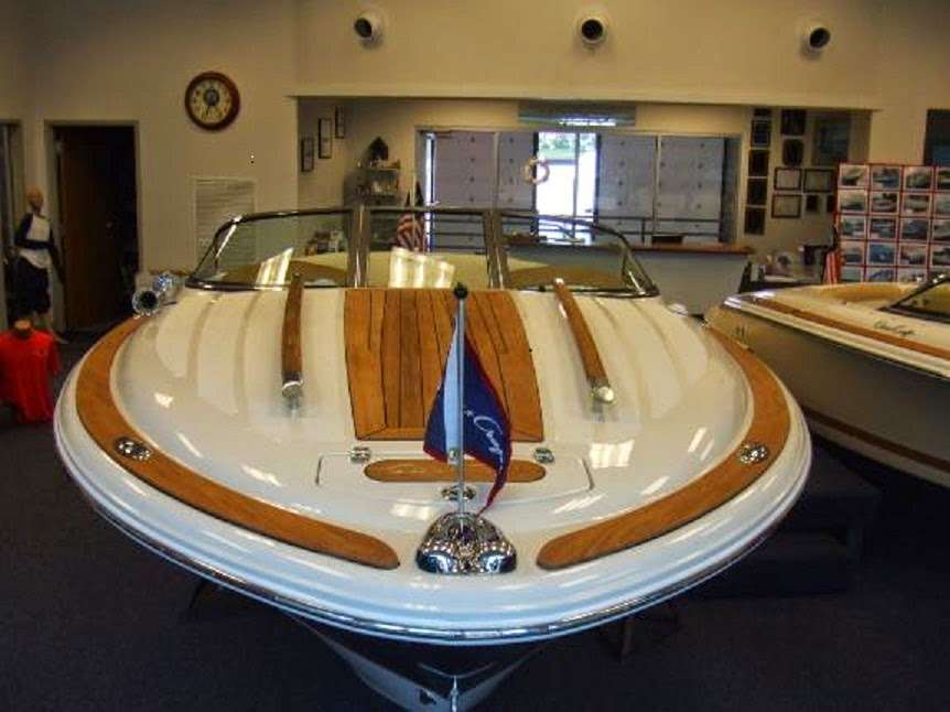 Great Lakes Yacht Sales | 443 50th St, Kenosha, WI 53140 | Phone: (262) 654-0207