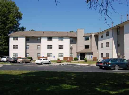 Ridgewood Hills Apartments | 300 Ridgewood Ct, Harrisonville, MO 64701, USA | Phone: (816) 844-6294