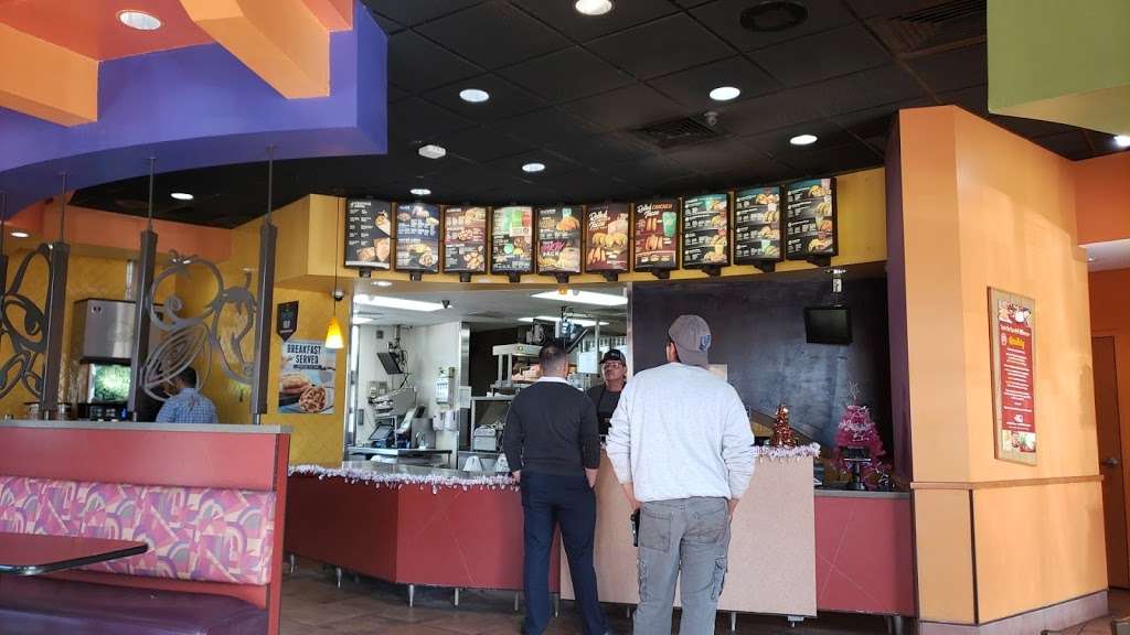 Taco Bell | 10211 Narcoossee Rd, Orlando, FL 32832 | Phone: (407) 282-4557