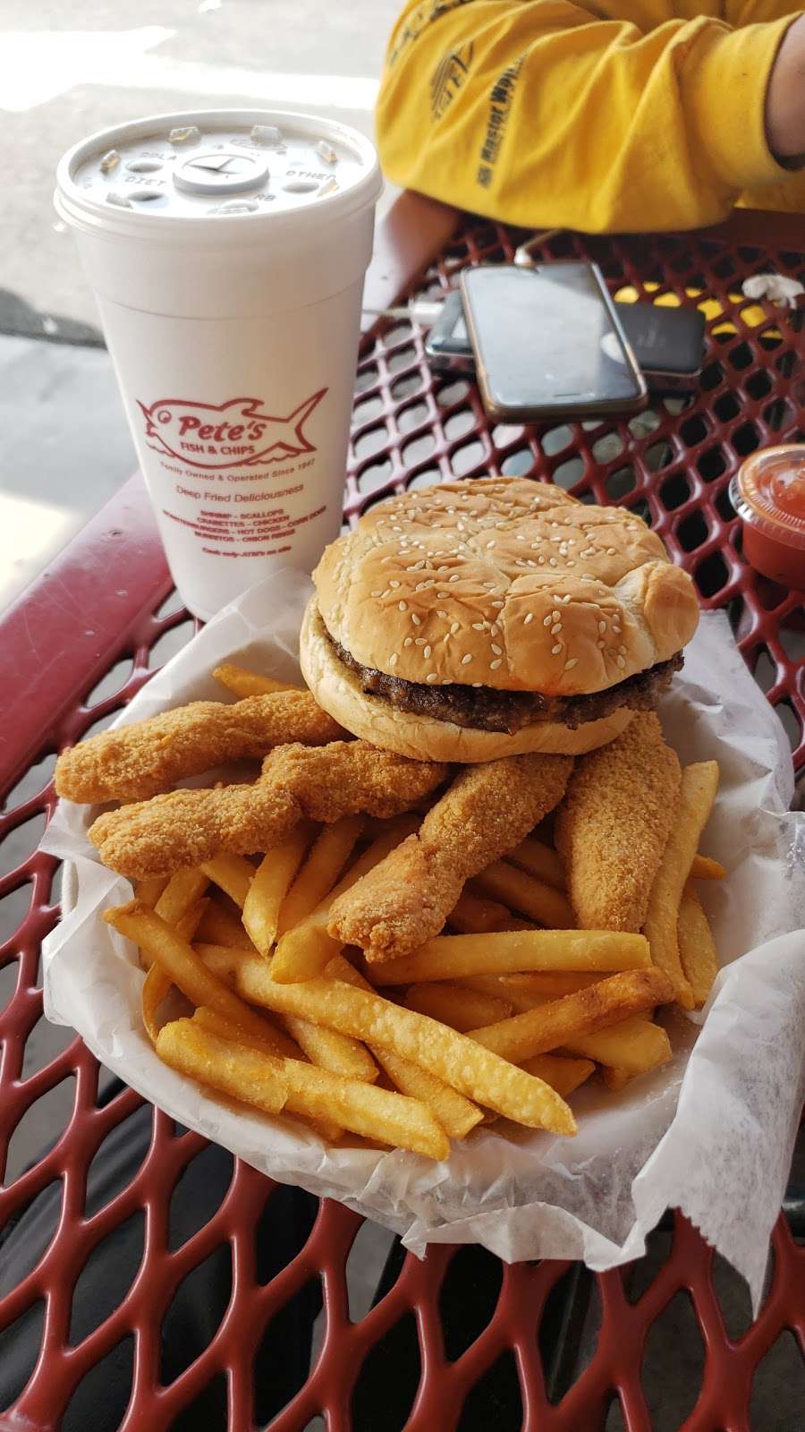 Petes Fish & Chips | 2628 W Van Buren St, Phoenix, AZ 85009, USA | Phone: (602) 278-3351