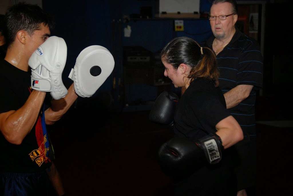 Olympia Boxing Gym & School | 1134 W Broad St, Falls Church, VA 22046, USA | Phone: (703) 237-0057