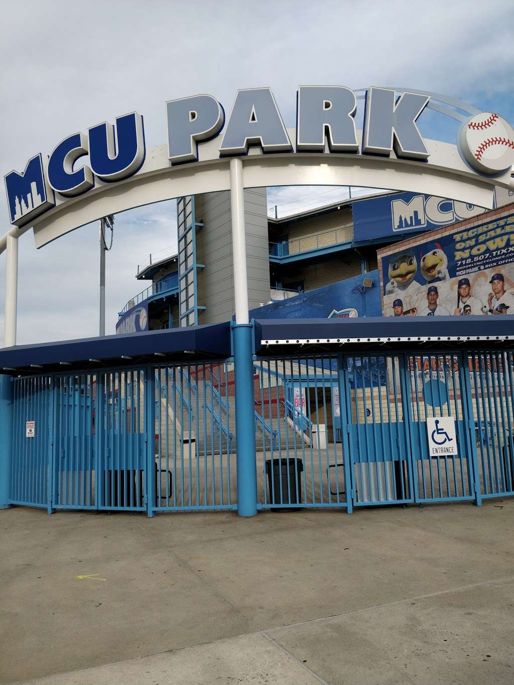 MCU Park | 1904 Surf Ave, Brooklyn, NY 11224, USA | Phone: (718) 449-8497