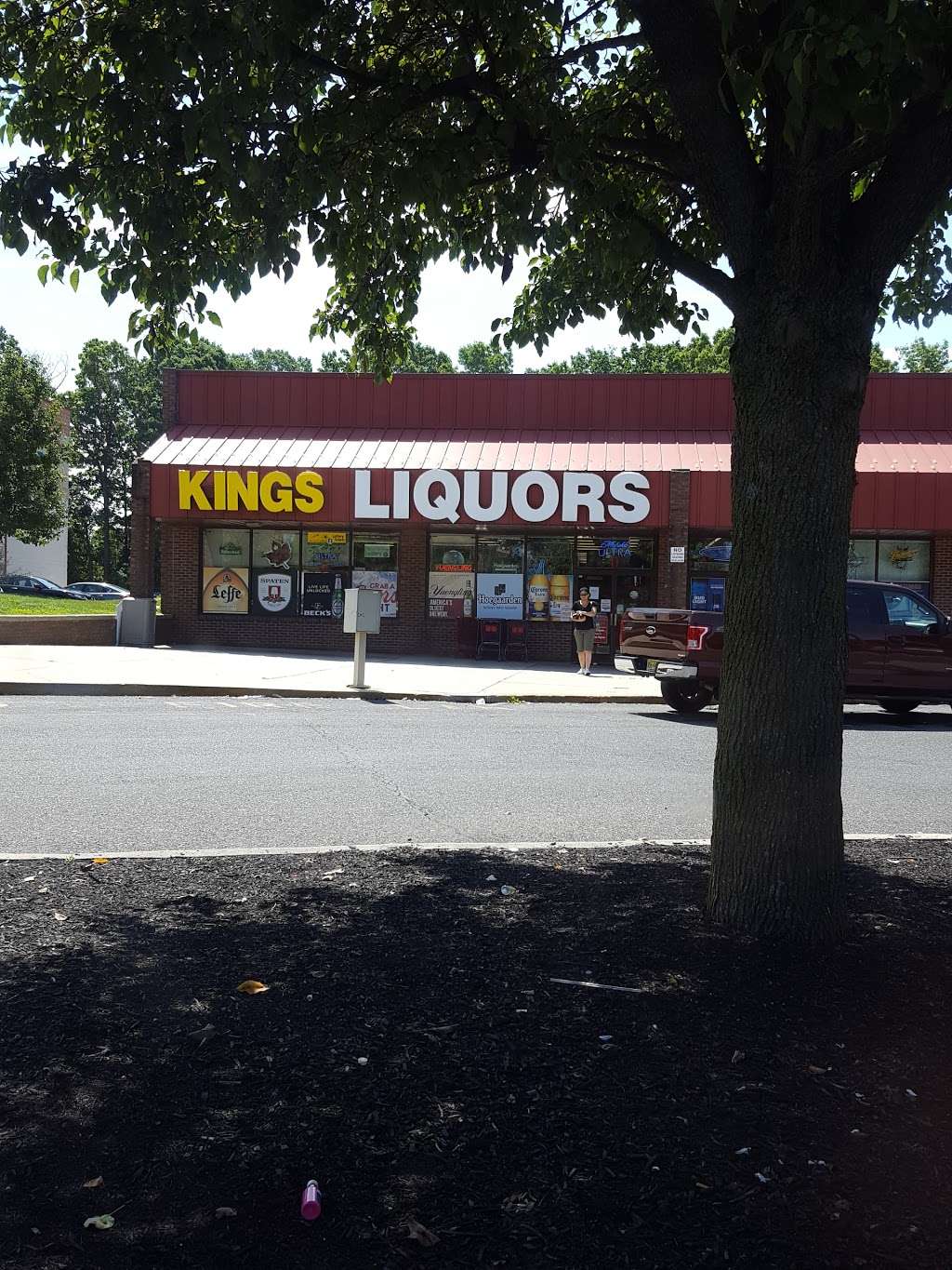 Kings Liquor Outlet | 542 Berlin - Cross Keys Rd, Sicklerville, NJ 08081, USA | Phone: (856) 262-8996