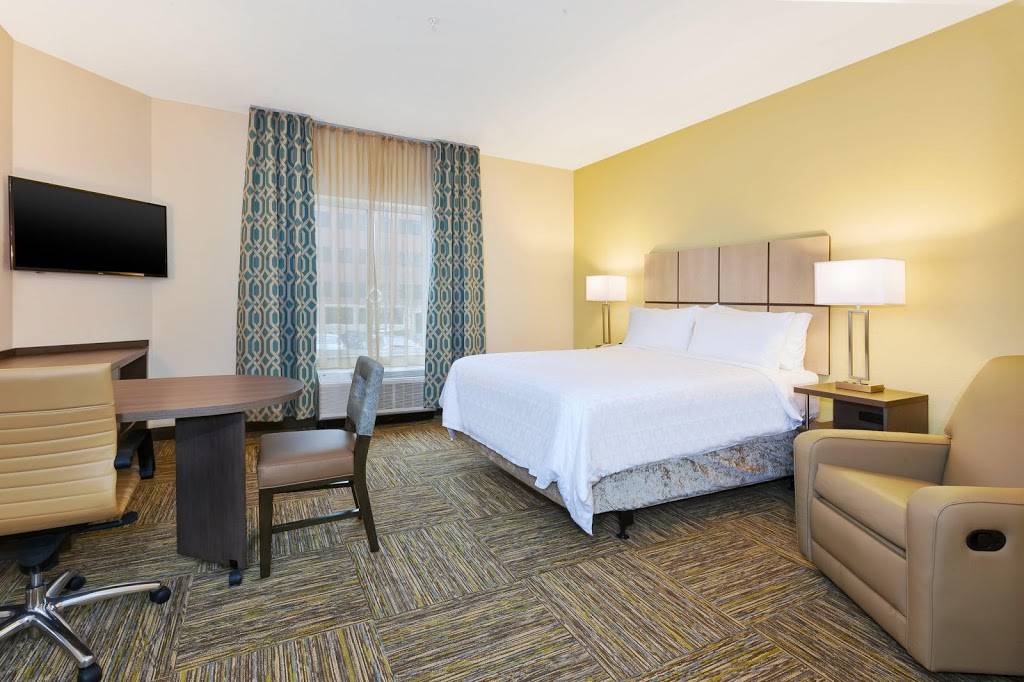 Candlewood Suites Louisville - NE Downtown Area | 1039 Zorn Ave, Louisville, KY 40207 | Phone: (502) 953-6153