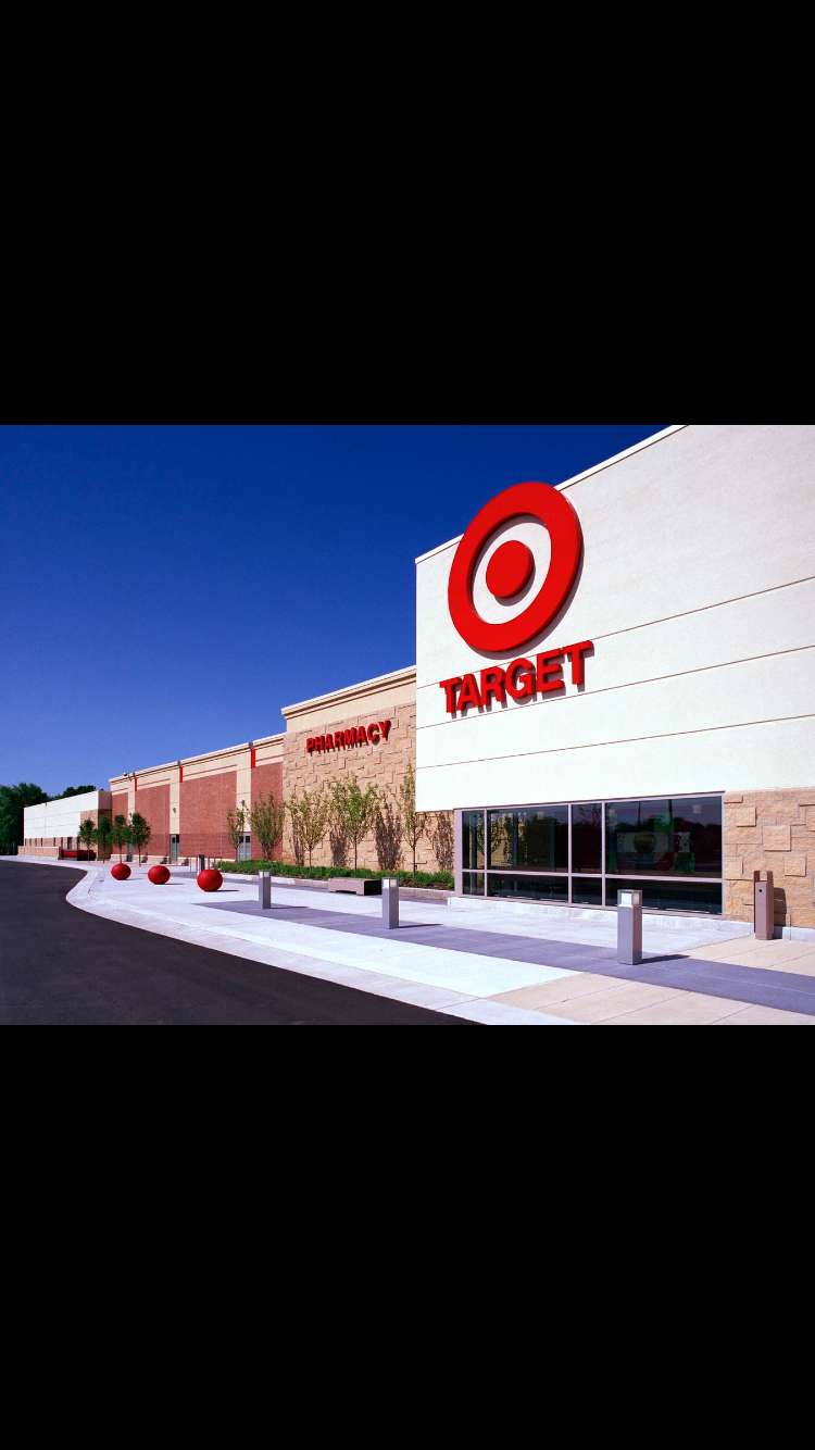 Target | 91 Taunton St, Plainville, MA 02762, USA | Phone: (508) 643-5008
