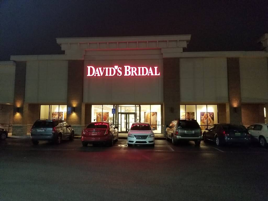 Davids Bridal | 1723 Montgomery Hwy, Hoover, AL 35244, USA | Phone: (205) 982-9388