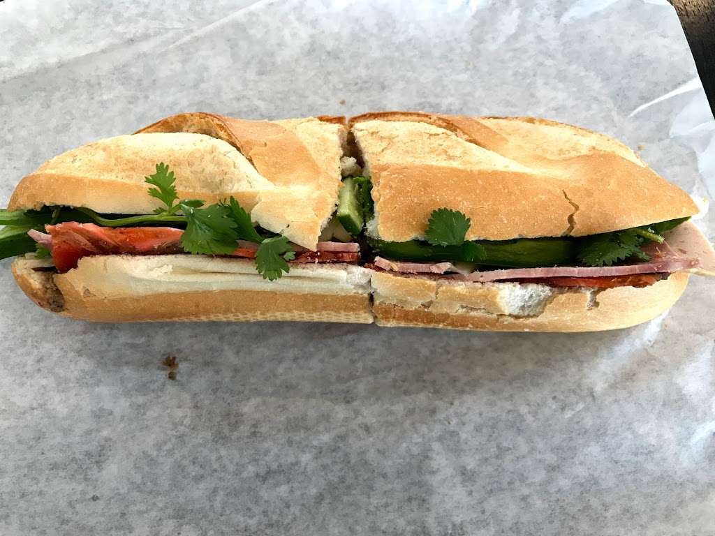 Thien Huong Sandwiches & Bakery | 1631 E Capitol Expy #106, San Jose, CA 95121, USA | Phone: (408) 499-3638