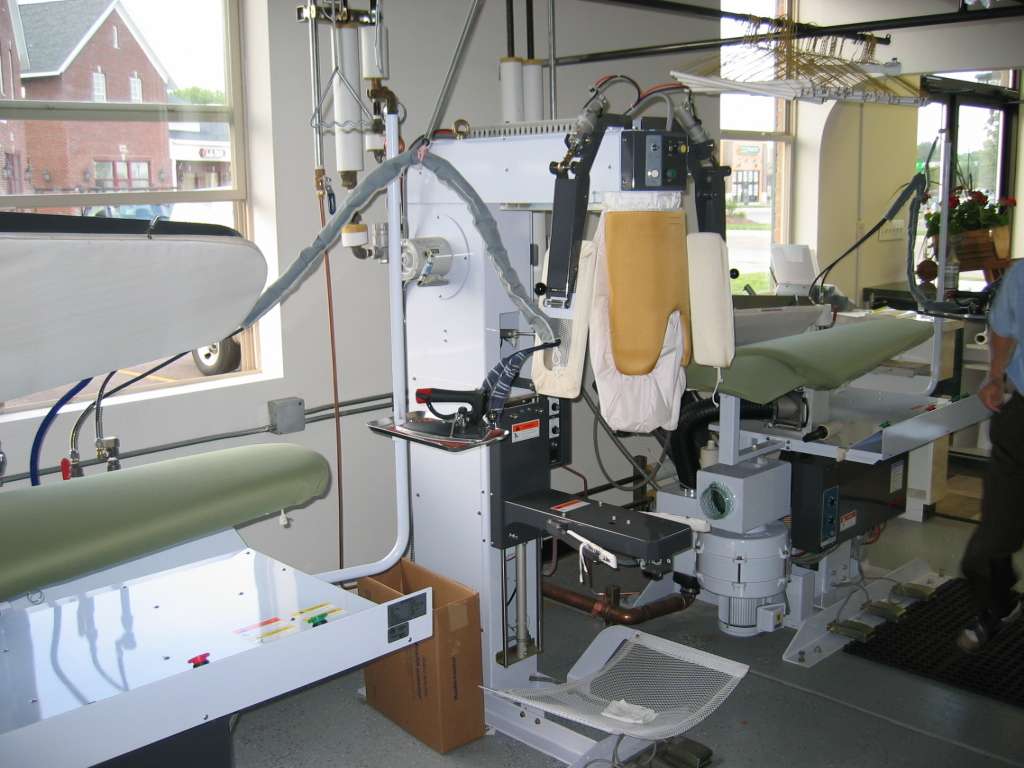 Green Dry Cleaners - St. Charles | 40W148 Campton Crossings Dr, St. Charles, IL 60175, USA | Phone: (630) 513-6653