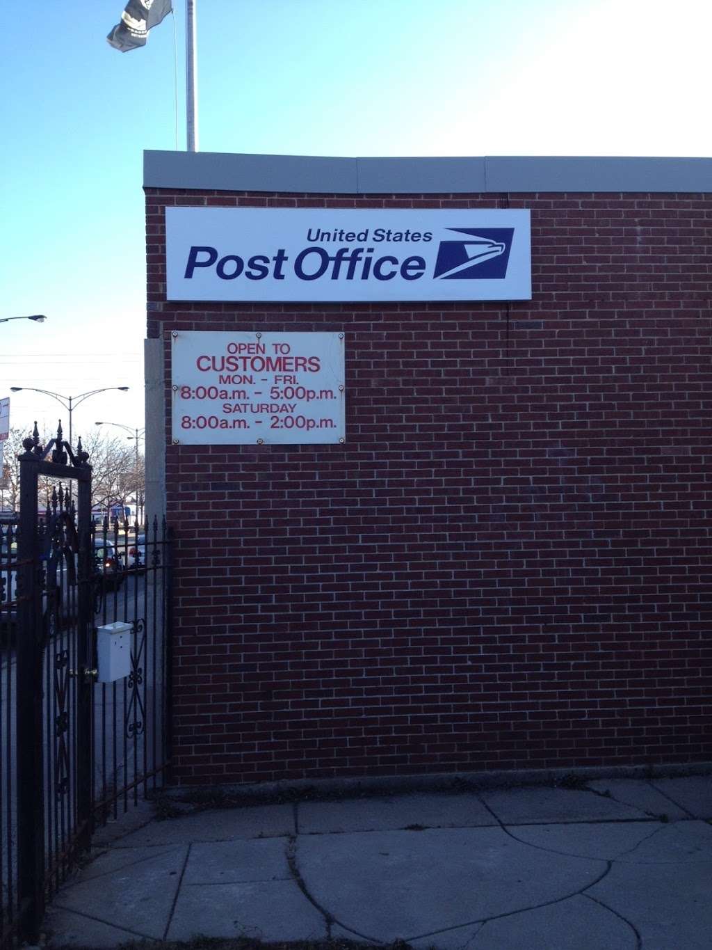 United States Postal Service | 3639 W 79th St, Chicago, IL 60652, USA | Phone: (800) 275-8777