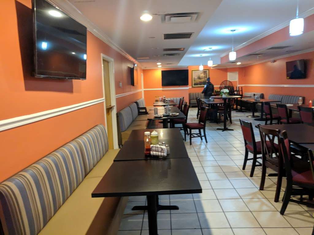 Marcelas Chicken | 3407 Dallas Dr, Temple Hills, MD 20748, USA | Phone: (301) 702-8142