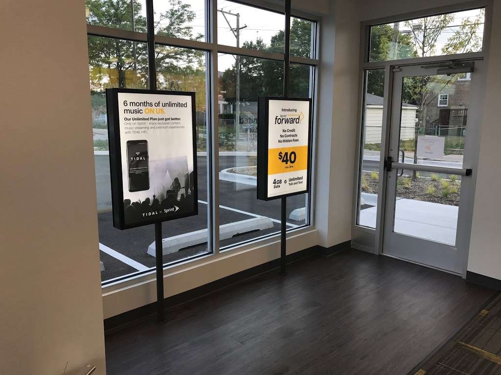 Sprint Store | 5640 S Harlem Ave, Summit, IL 60501, USA | Phone: (708) 552-5500