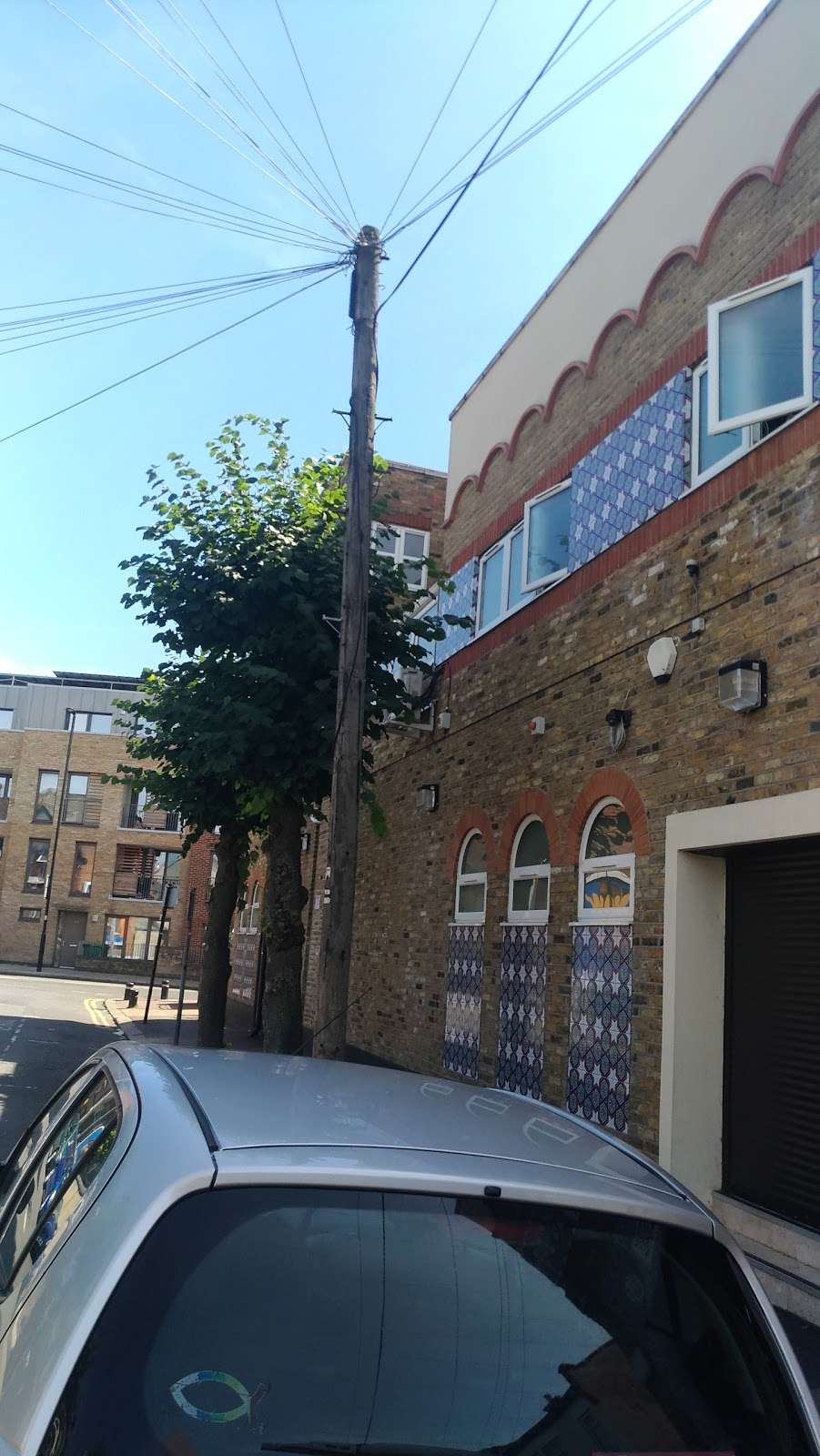 Muslim Community Centre | 175A Plashet Grove, London E6 1BX, UK | Phone: 020 8552 6133