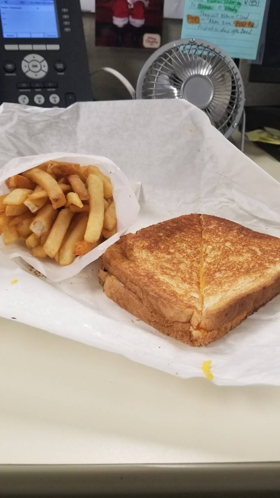 Burger Boy | 1650 S State College Blvd, Anaheim, CA 92806, USA | Phone: (714) 938-0222