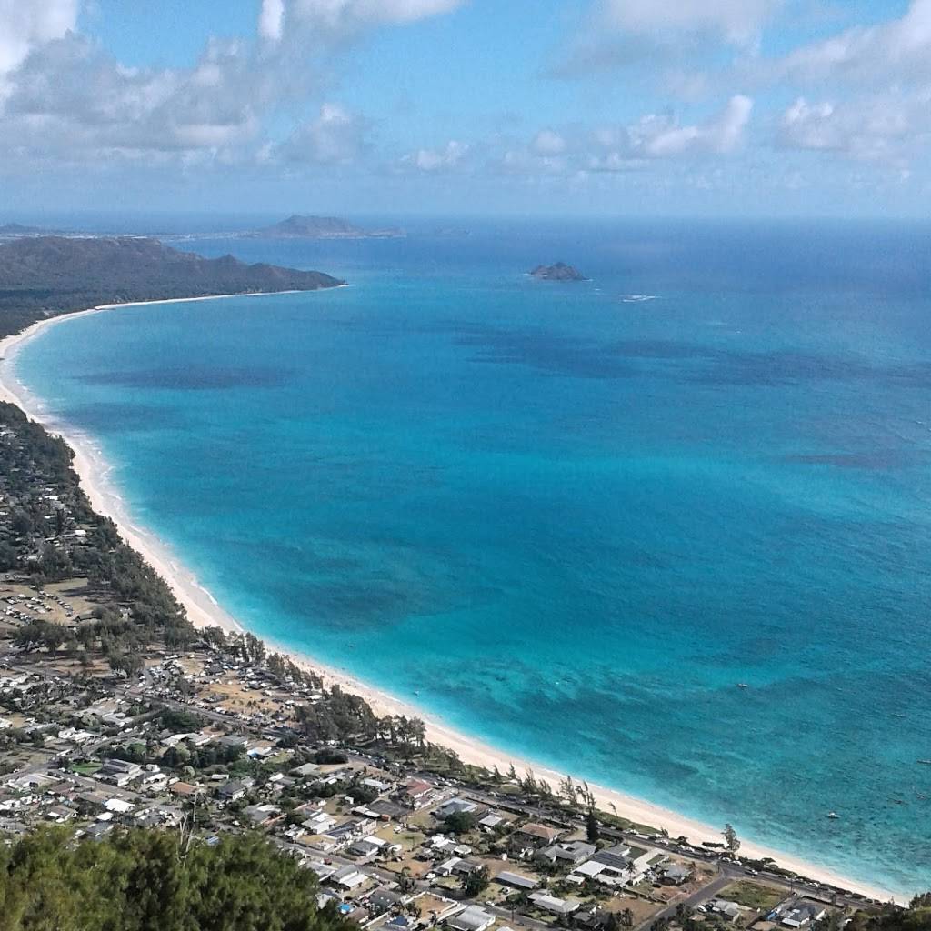 Waimānalo Beach Park | 41-741 Kalanianaʻole Hwy, Waimanalo, HI 96795, USA | Phone: (808) 259-9106