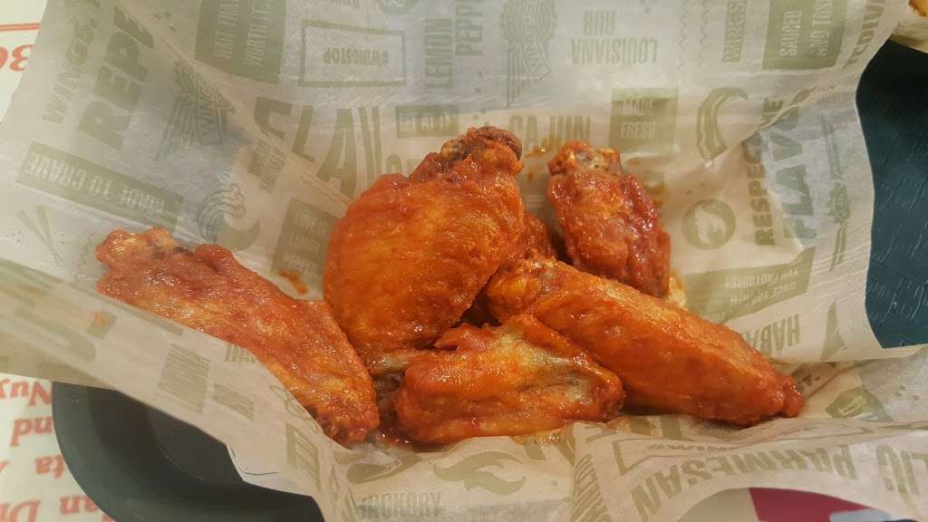 Wingstop | 2233 Louisiana St, Lawrence, KS 66046, USA | Phone: (785) 830-9464