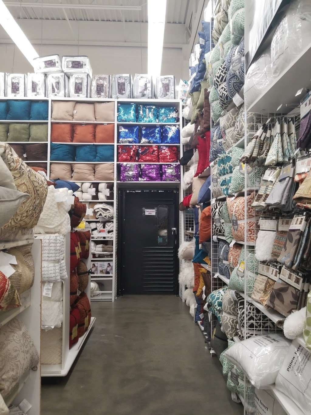 Bed Bath & Beyond | 459 Gateway Dr, Brooklyn, NY 11239, USA | Phone: (718) 235-2049