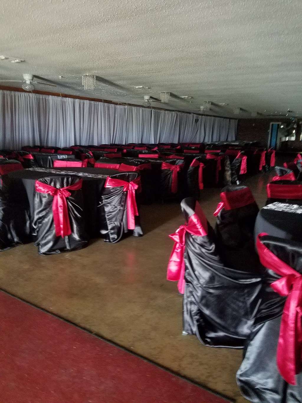 15 Boutique | 2616 SW Loop 410, San Antonio, TX 78227, USA | Phone: (210) 468-3696