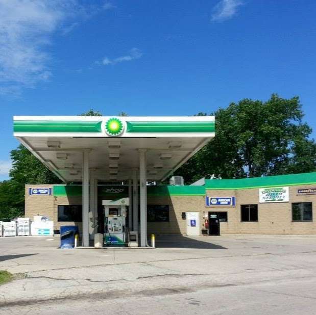 Silver Lake Convenience Store | 551 N Cogswell Dr, Silver Lake, WI 53170 | Phone: (262) 889-8085