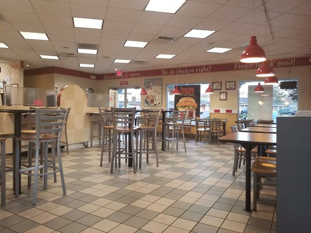 KFC | 5080 Bonita Rd, Bonita, CA 91902 | Phone: (619) 472-5787