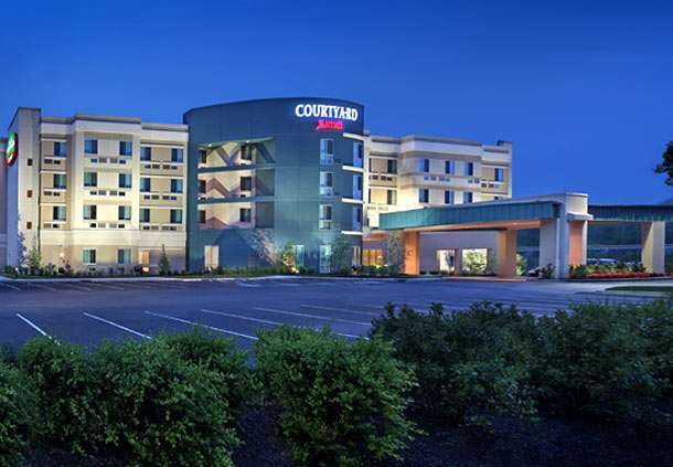 Courtyard by Marriott Philadelphia Coatesville/Exton | 600 Manor Rd, Coatesville, PA 19320 | Phone: (610) 380-8700