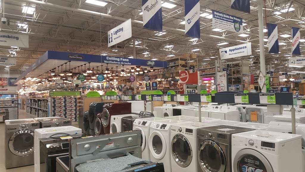 Lowes Home Improvement | 3620 Emmett F Lowry Expy, Texas City, TX 77590 | Phone: (409) 945-8888