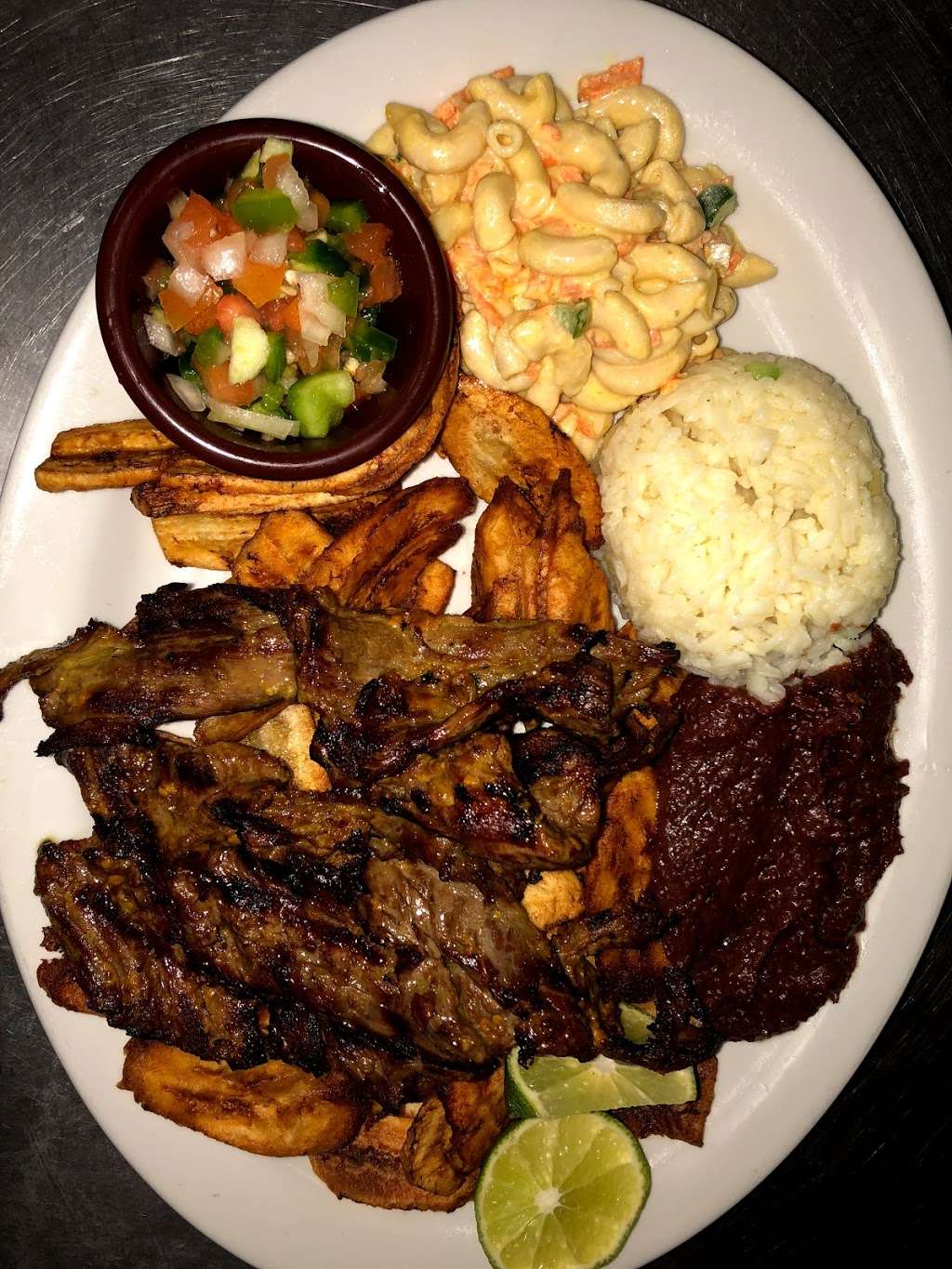 La Baleada Restaurant | 2345 Aldine Mail Rte Rd, Houston, TX 77039, USA | Phone: (713) 474-5181