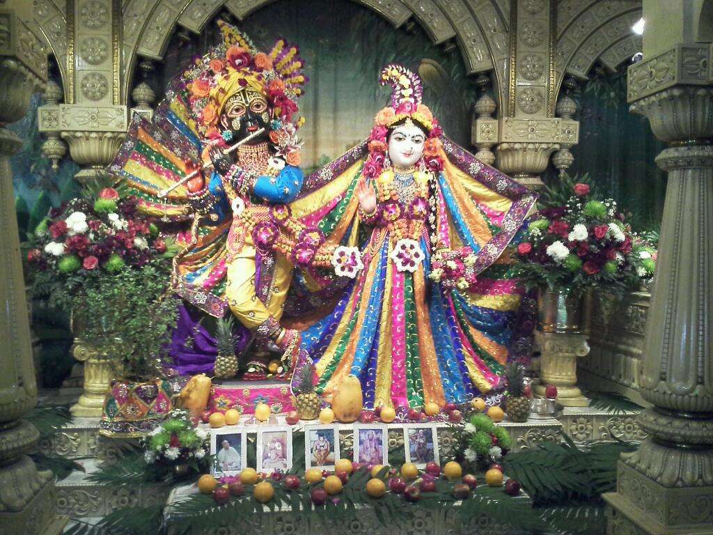 Hare Krishna Temple & Cultural Center | 1320 W 34th St, Houston, TX 77018 | Phone: (713) 686-4482