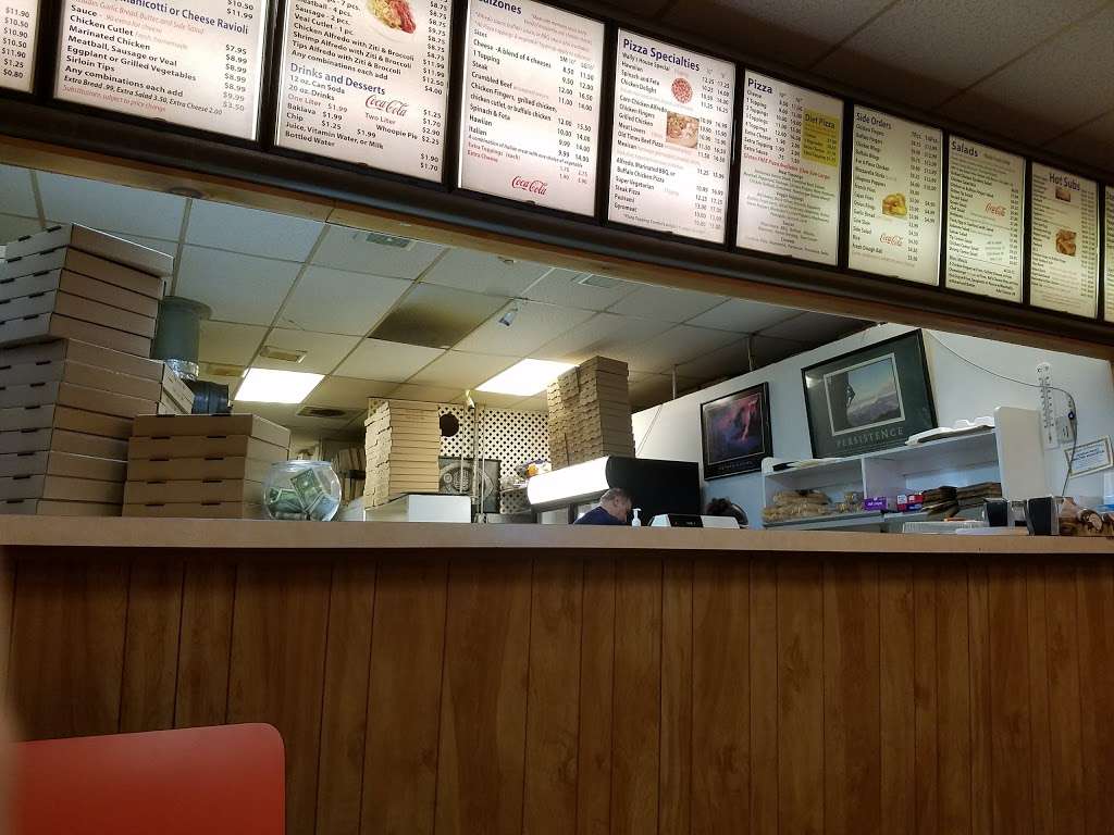 Wallys Pizza | 189 Central St # B, Hudson, NH 03051, USA | Phone: (603) 880-9339