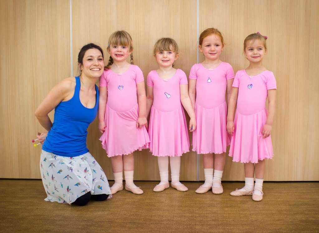 Hummingbird School of Dance | St Marys C of E Primary School - Middle Site, Strafford Road, Twickenham TW1 1AD, UK | Phone: 07949 112161