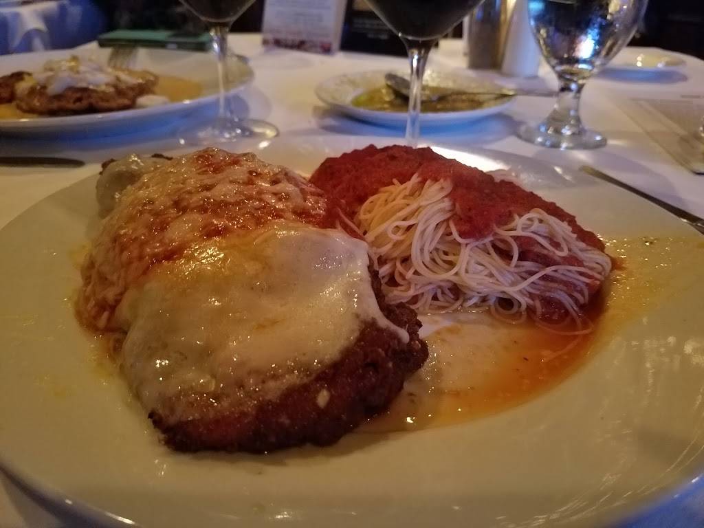 Ruffinos | Italian Restaurant | 18811 Highland Rd, Baton Rouge, LA 70809, USA | Phone: (225) 753-3458