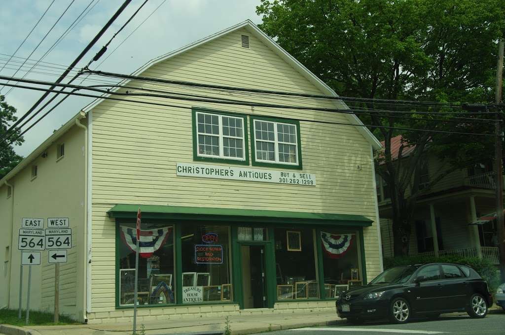 Christophers Antiques | 8521 Chestnut Ave, Bowie, MD 20715 | Phone: (301) 262-1299