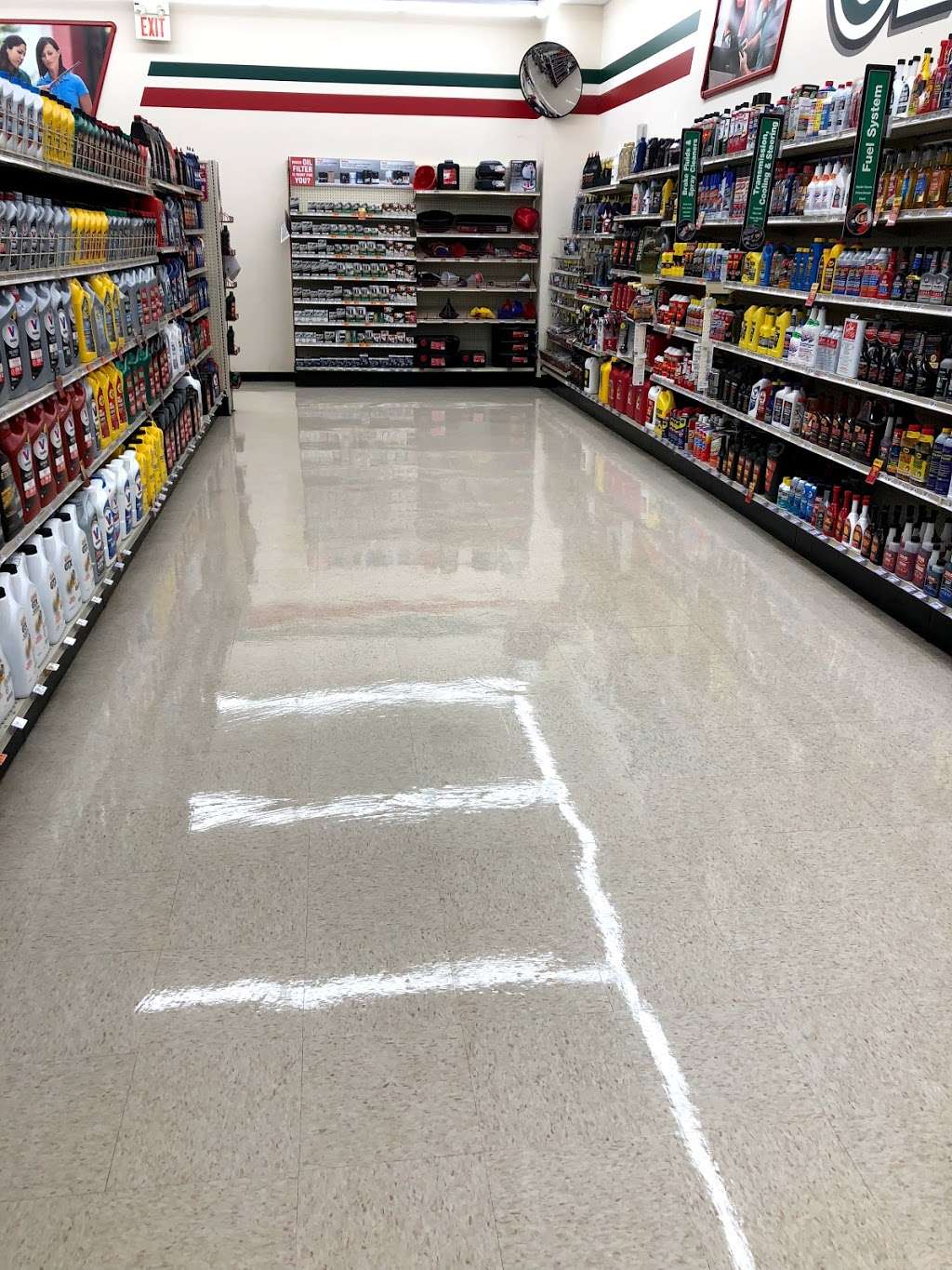 O'Reilly Auto Parts in 6505 Old Statesville Rd, Charlotte, NC 28269, USA