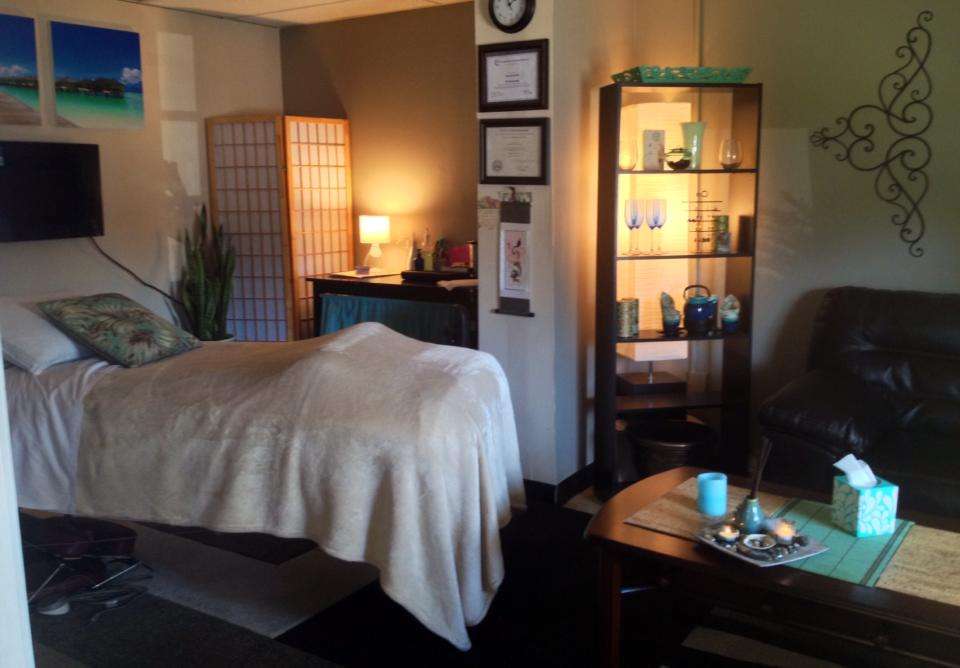 Massage Bliss, LLC | 505 W Hollis St Unit 206A, Nashua, NH 03062, USA | Phone: (603) 321-2480