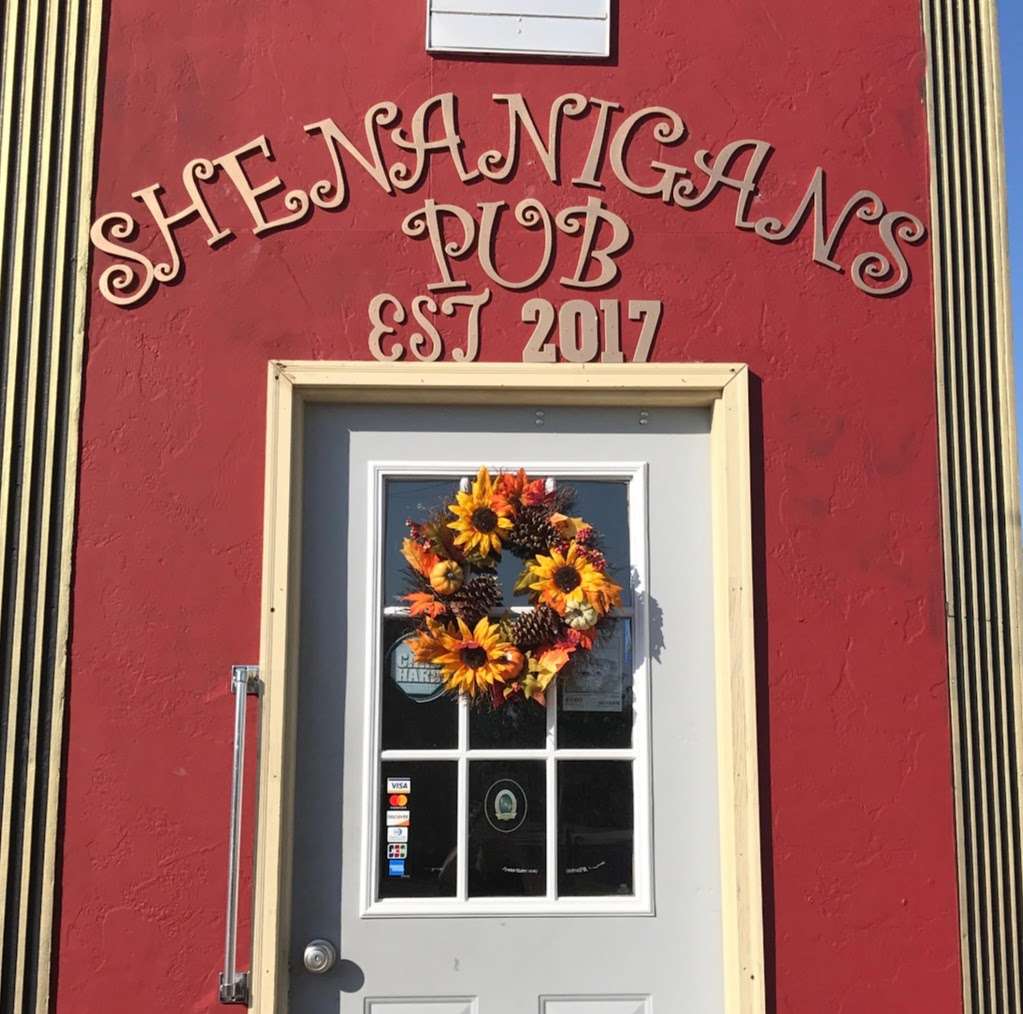 Shenanigans Pub | 101 W Station St, St Anne, IL 60964, USA | Phone: (815) 422-0398